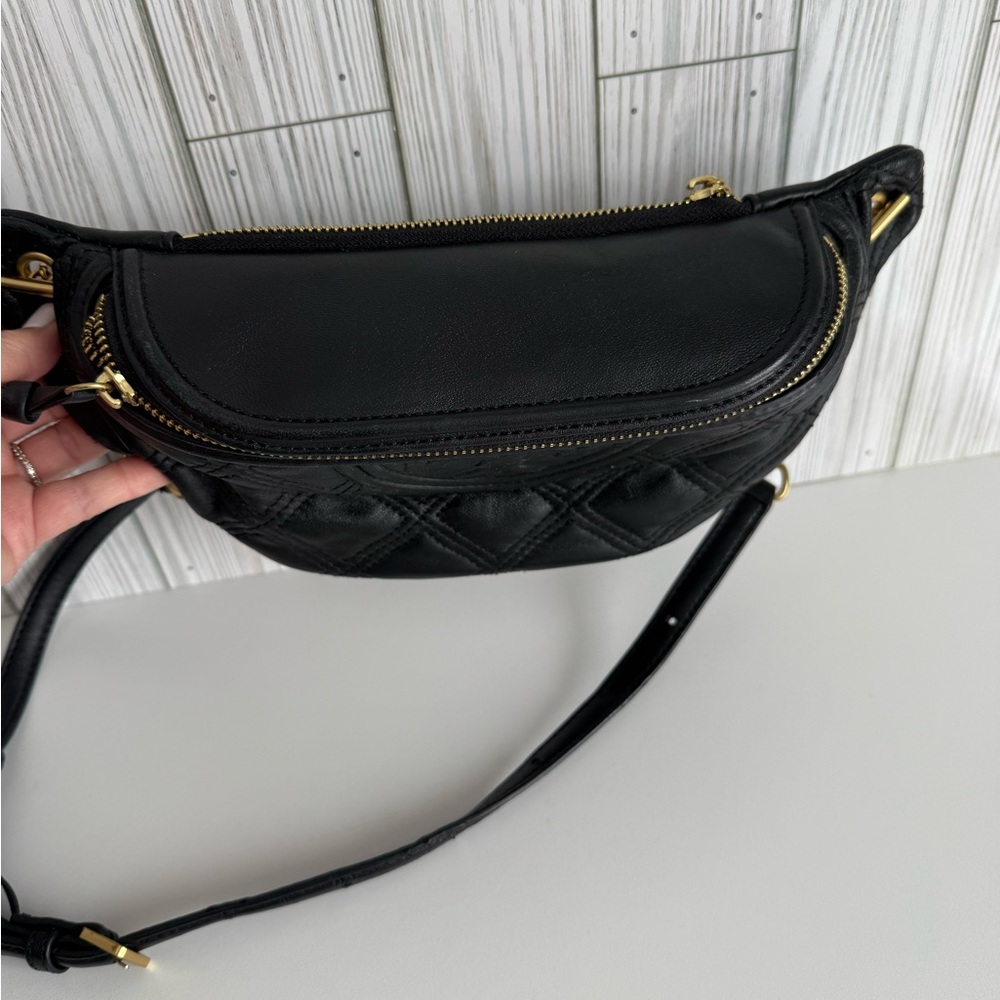 Tory Burch Black Leather Crossbody Bag in perfect condition - Picture 9 of 10